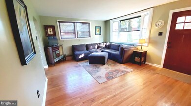 1257 Strathmann Dr, Southampton, PA 18966 - photo 3