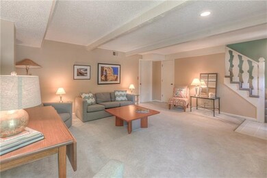 10125 Edelweiss Cir, Shawnee, KS 66203 - photo 5