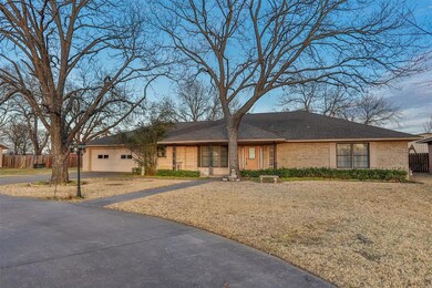 2100 Fm 2071, Gainesville, TX 76240 - photo 2