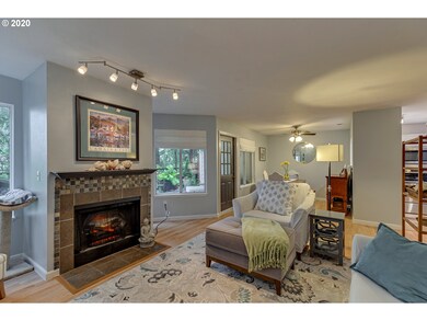 20120 Larkspur Ln unit 80, West Linn, OR 97068 - photo 5