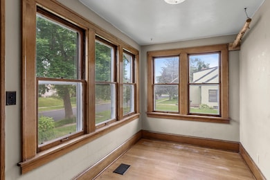 4129 7th St NE, Columbia Heights, MN 55421 - photo 4