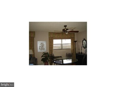 Radnor House unit 807, Bryn Mawr, PA 19010 - photo 5