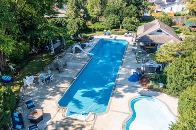 824 E Myrtle Ave, Johnson City, TN 37601 - photo 4