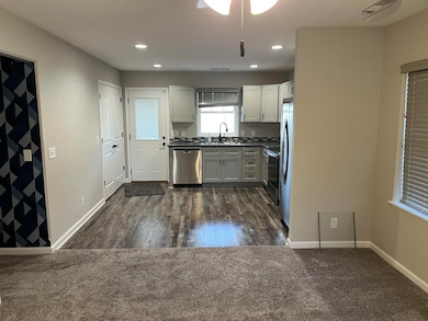 1806 2nd Ave, Council Bluffs, IA 51501 - photo 3