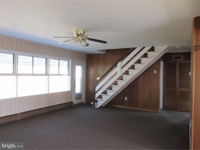 324 Appletree Dr, Levittown, PA 19055 - photo 6