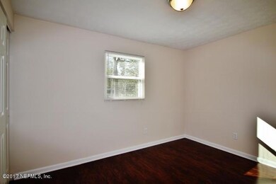 1315 Orton St, Jacksonville, FL 32205 - photo 7