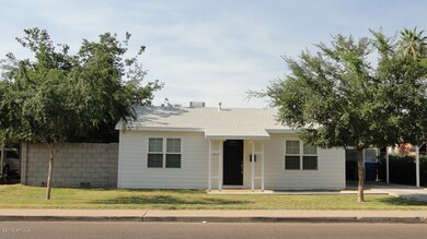 CHARMING 1940'S RANCH STYLE HOME