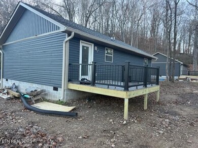 501 Hillcrest St, Clinton, TN 37716 - photo 5