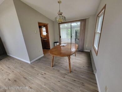 246 Lookout Dr, Albrightsville, PA 18210 - photo 5