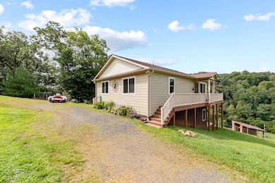 147 Journey Ln, Dugspur, VA 24325 - photo 4