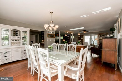 7814 Farmstone Ct, Ellicott City, MD 21043 - photo 7