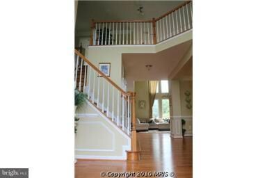 42461 Unicorn Dr, Chantilly, VA 20152 - photo 6