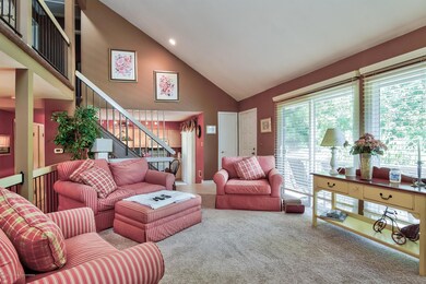 003_Living Room