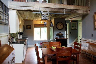 418 Lyman Batcheller Rd unit C, Hartford, VT 05001 - photo 6