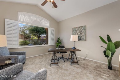 Office/Den/ Flex Space