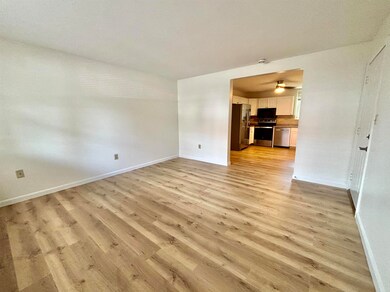 210 Circle Rd unit 1, Manchester, NH 03103 - photo 4