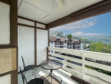 balcony 2