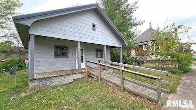 202 S Liberty St, Marion, IL 62959 - photo 2