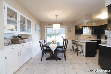 2360 Baldwin st, Jenison, MI 49428-9