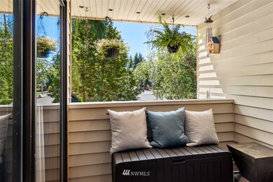 3055 80th Ave SE unit 101, Mercer Island, WA 98040 - photo 3