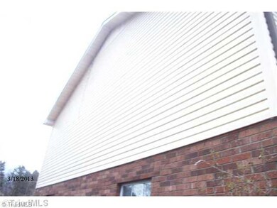 536 Holland Cir, Axton, VA 24054 - photo 4