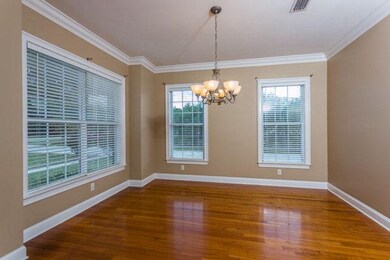 Formal Dining