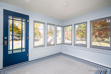 402 Clinton St-21