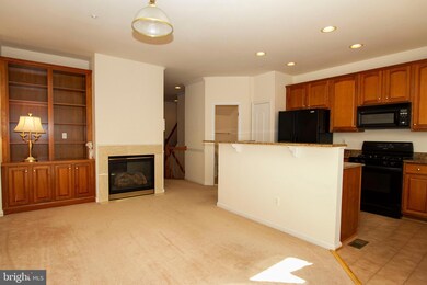 10206 Rutland Round Rd, Columbia, MD 21044 - photo 7