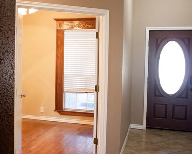Entry way to 4th bedroom/office
