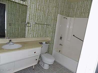 13691 N Garden Court Dr, Sun City, AZ 85351 - photo 6