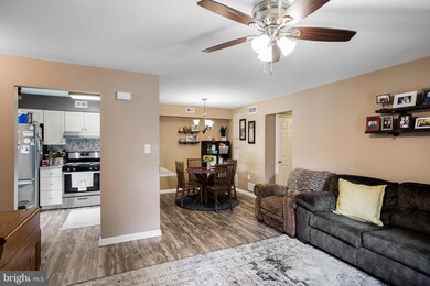 171A Collin Ct unit 171A, Mount Laurel, NJ 08054 - photo 3