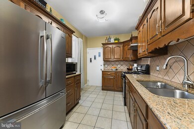 1464 N Front St, Reading, PA 19601 - photo 6