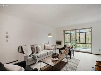 180 Oswego Summit unit 180, Lake Oswego, OR 97035 - photo 5