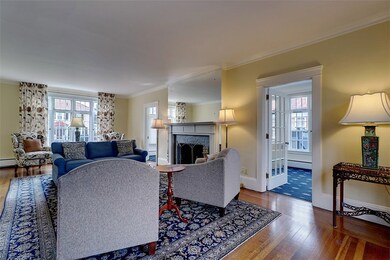 92 Laurel Ave, Providence, RI 02906 - photo 7