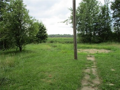 9385 N Spades Rd, Sunman, IN 47041 - photo 7