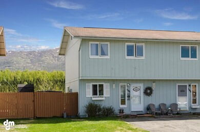 1541 Early View Drive-large-001-Exterior