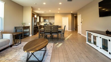 Dining/Kitchen