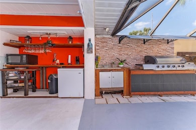 5053 Maui Cir unit 14, Orlando, FL 32808 - photo 4