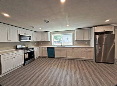 83 Power Rd unit 3, Pawtucket, RI 02860 - photo 3