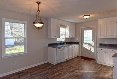 5013 Sisk Hill Rd, Vale, NC 28168 - photo 7