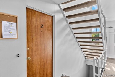 4830 Briarwood Ave unit 2, Royal Oak, MI 48073 - photo 5