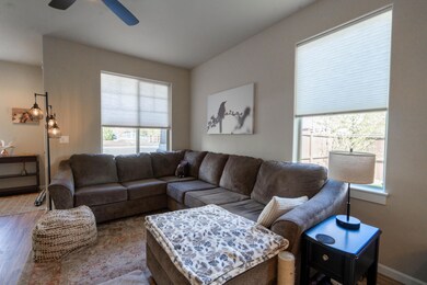 3120 SW 28th St, Redmond, OR 97756 - photo 6