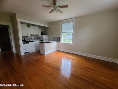 1310 Willow Branch Ave unit 22, Jacksonville, FL 32205 - photo 2