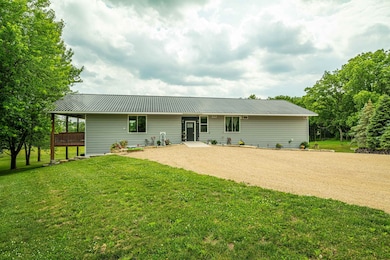 W6579 Karric Ln, Monroe, WI 53566 - photo 6