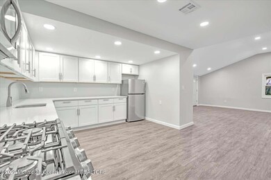 352 Sweetbriar St, Keyport, NJ 07735 - photo 7