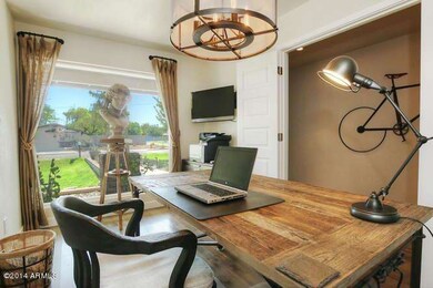 7202 N 12th Ave Phoenix AZ-small-006-Den