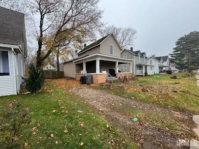 1031 Middlebury St, Elkhart, IN 46516 - photo 3