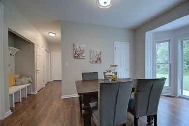 10 Chippewa Dr, Oswego, IL 60543 - photo 5