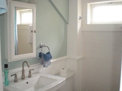 11 Pleasant St, Wolfeboro, NH 03894 - photo 5