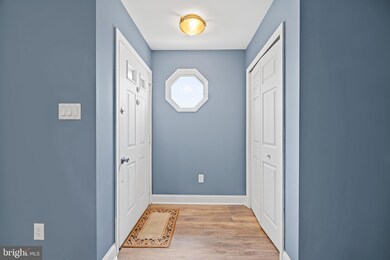 214 Strawbridge Ln, Mullica Hill, NJ 08062 - photo 4